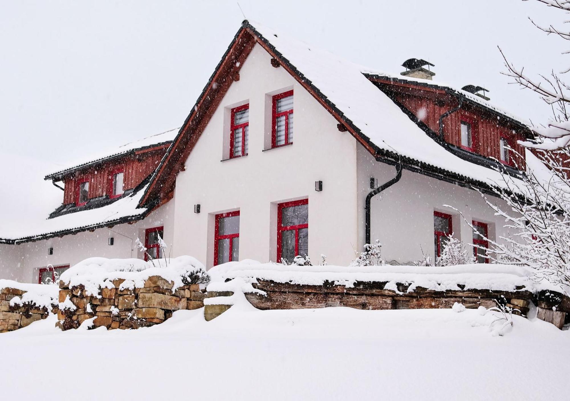 Gasthaus Atelier 673 Dolní Bečva Exterior foto
